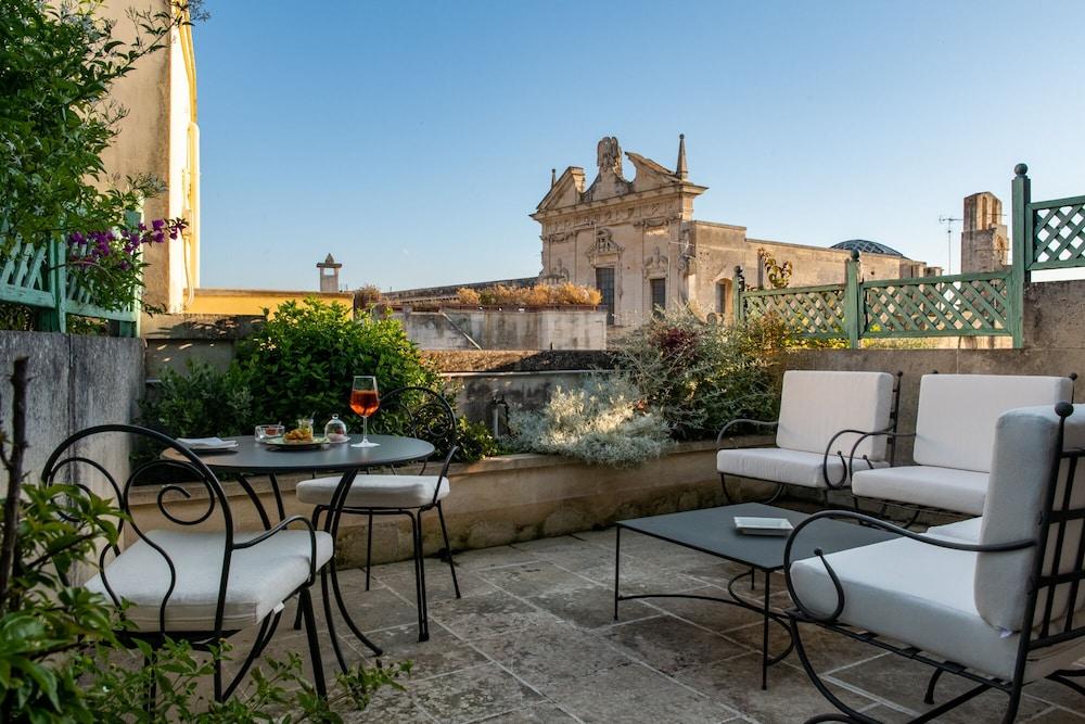 Patria Palace Lecce Hotel Exterior photo